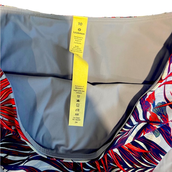 Lululemon.  Size 10. Tropical. NWOT - Picture 3 of 4